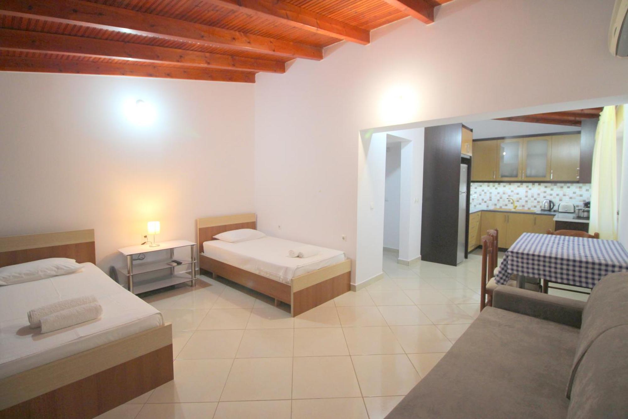 Ksamil City Center Villa מראה חיצוני תמונה